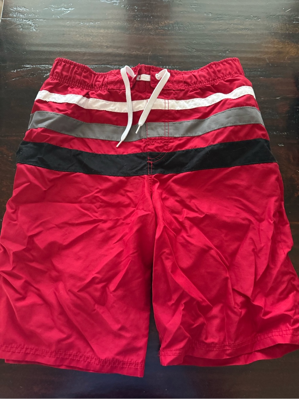 Excellent Condition Cherokee Boys Red Swim Trunks size L